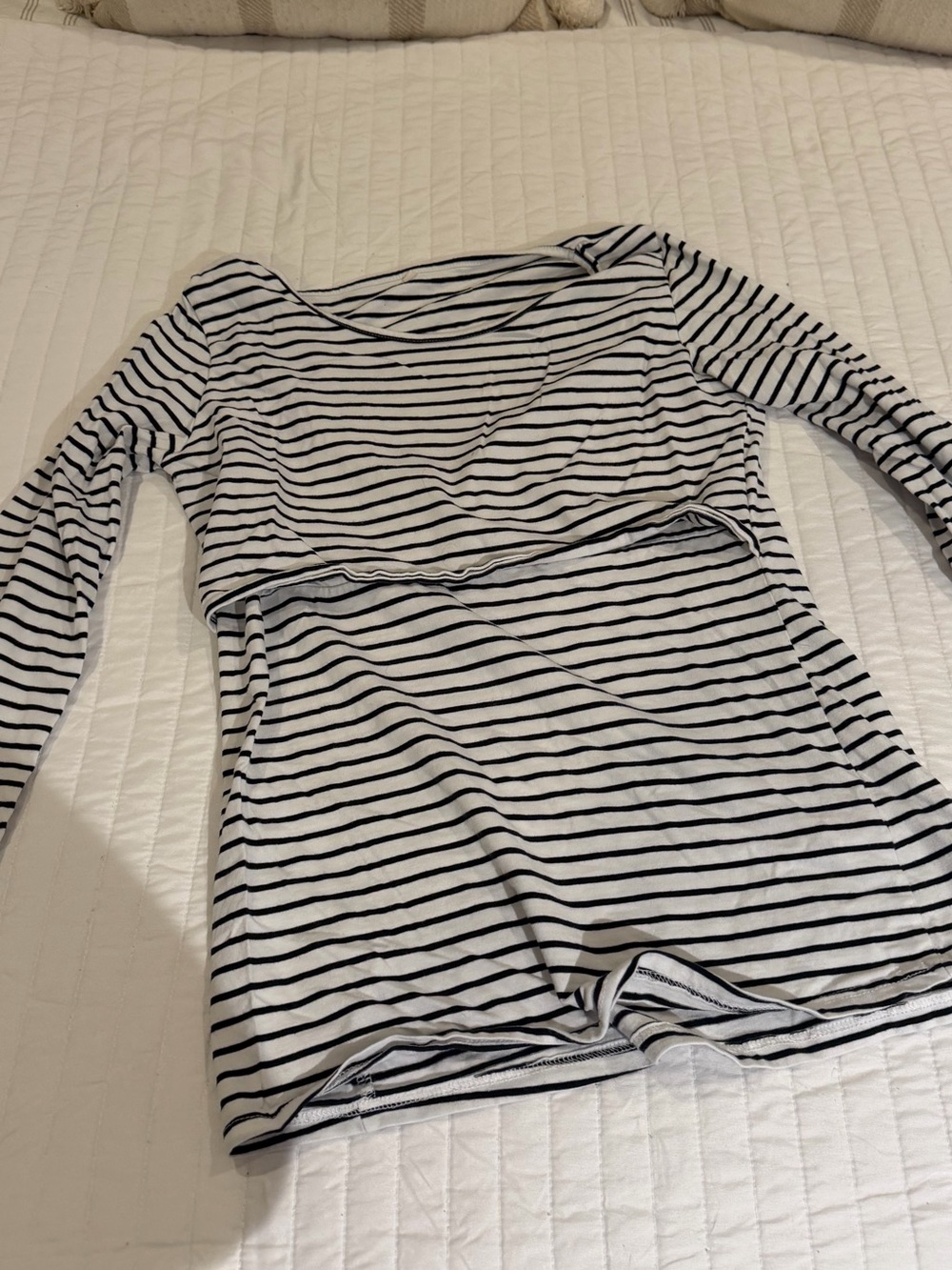 Striped Long-Sleeve Nursing & Maternity Tee - Black/White